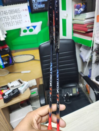 Yonex Astrox 77 Play Badminton Racket!  Red and Black_img_1