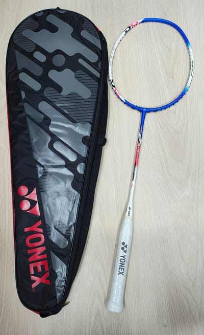 Yonex Astrox 3DG HF White Blue Badminton Racket_img_1