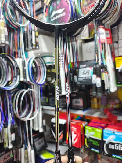 Maxbolt Blade Badminton Racket_img_1