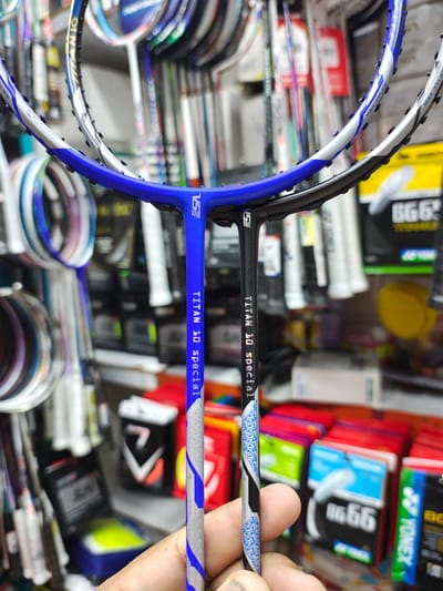 VSE titan 10 Special Badminton Racket_img_11