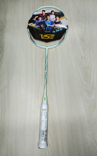 Vse Titan 7 New Badminton Racket!_img_1