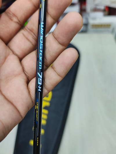 Li-Ning Windstrom 79 H Badminton Racket_img_2