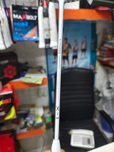 Li-Ning Xiphos X-1 (white) Badminton Racket_img_0