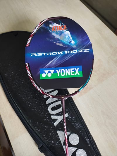 Yonex Astrox 100zz! Proffessional Badminton Racket. Head heavy_img_3