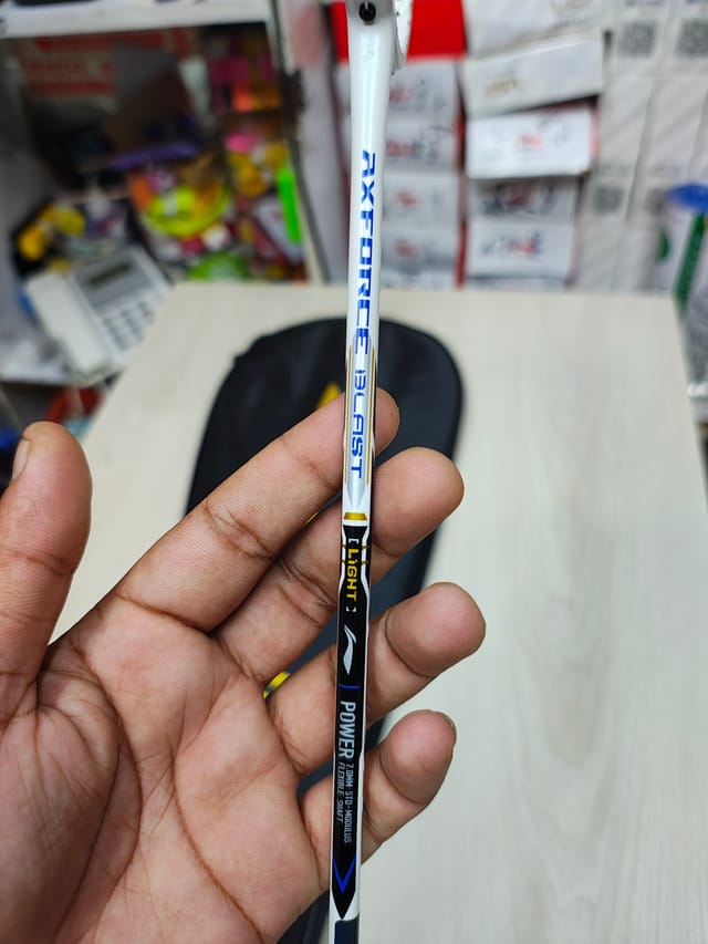 Li-Ning Axforce Blast Badminton Racket_img_2