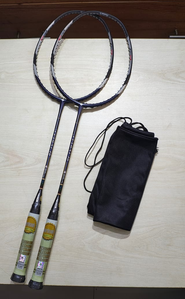 Apacs Lethel 10 Badminton Racket! Durk Gerry_img_1