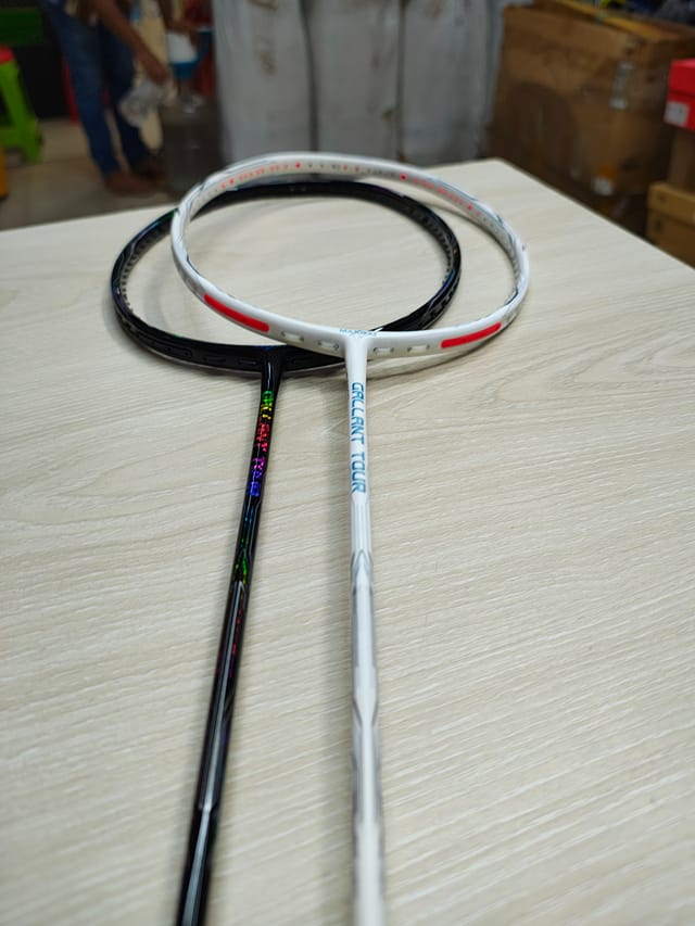 Maxbolt  Gallant Tour Badminton Racket_img_5