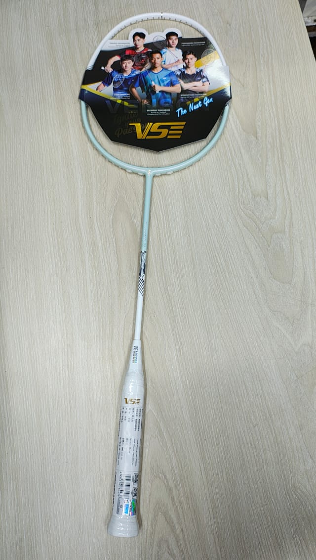 Vse Swordsman 77( 5u Light weight) Badminton Racket_img_2