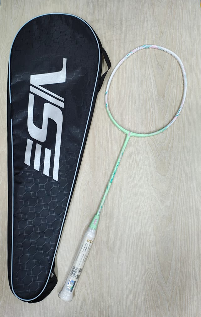VSE Thunder 100 Badminton Racket_img_2