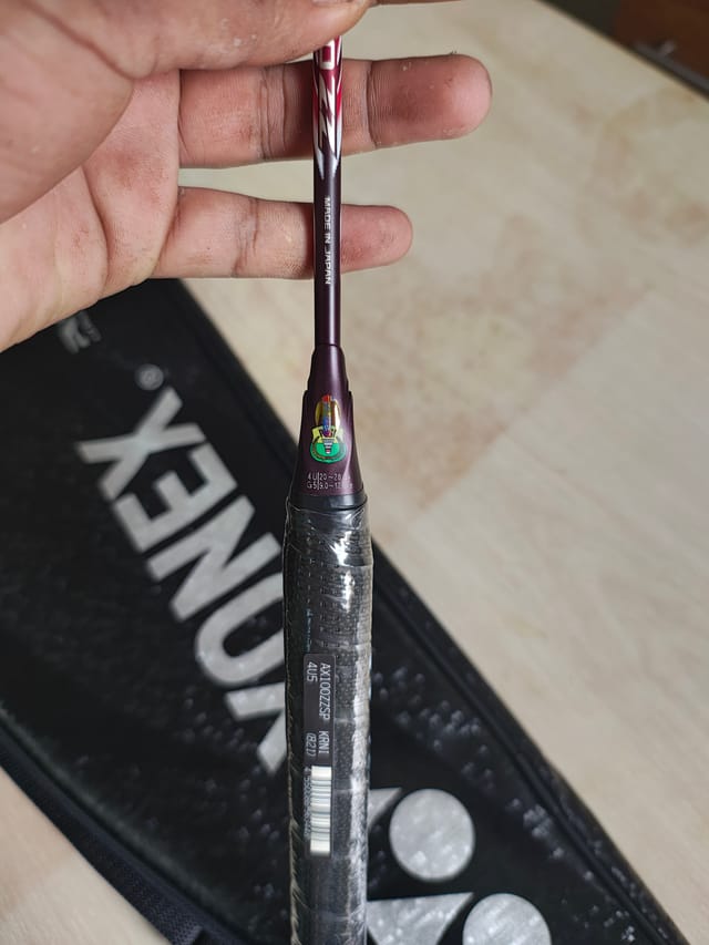 Yonex Astrox 100zz! Proffessional Badminton Racket. Head heavy_img_2